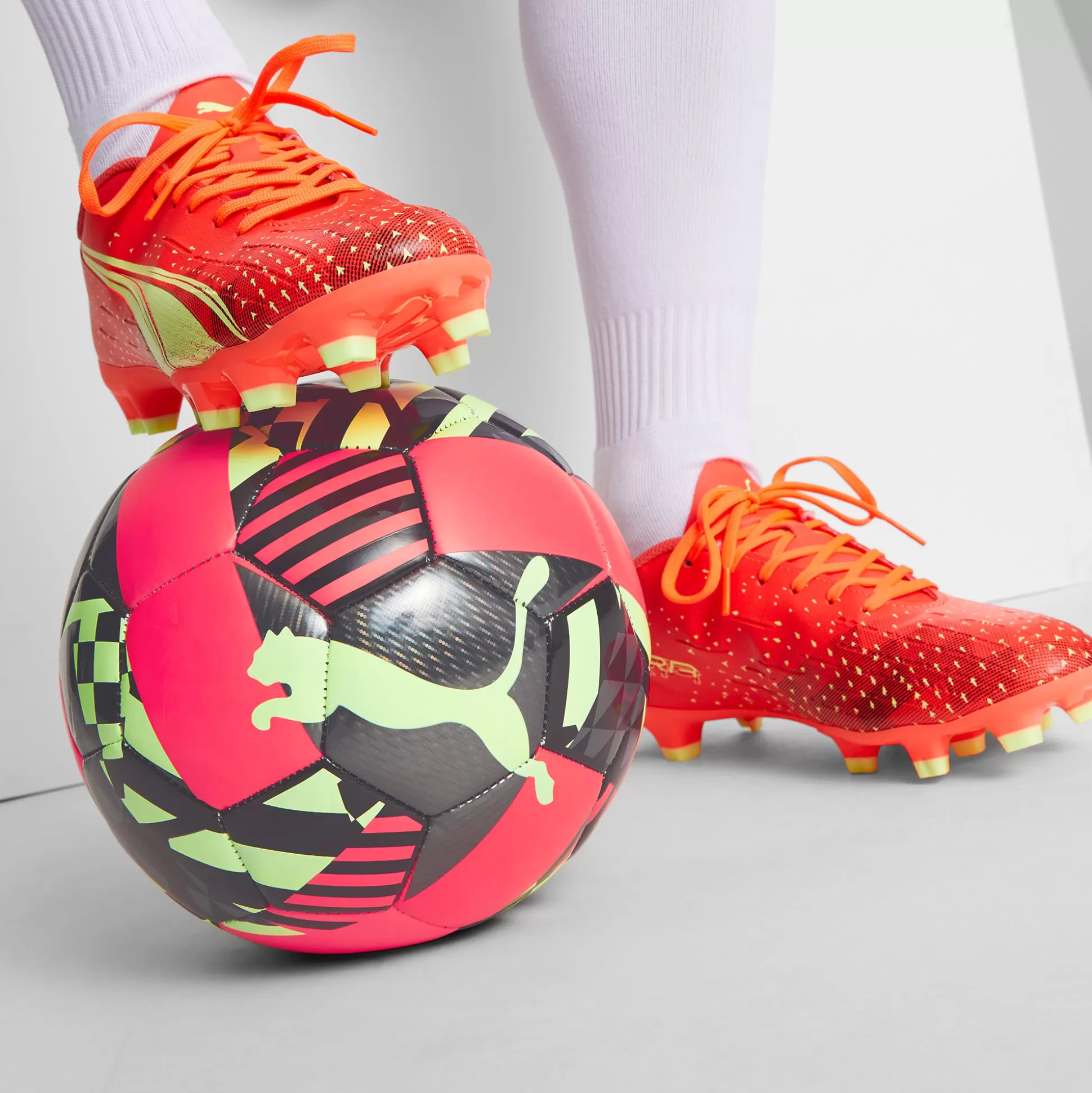 Soccer Balls | Puma FOOSBALL Park Soccer Ball Fiery Coral-Fizzy Light