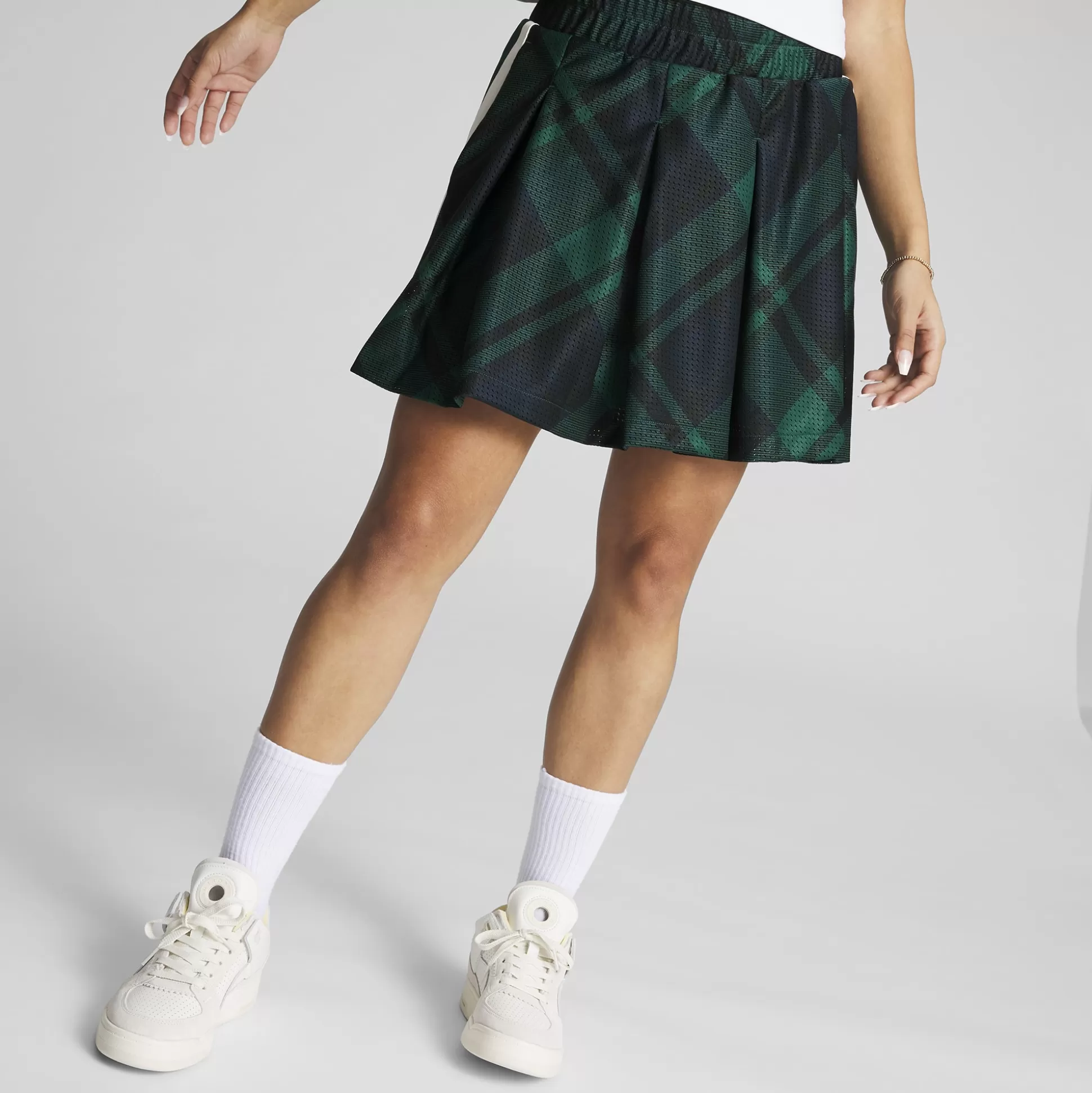 Streetwear | Puma x TROPHY HUNTING Women's Basketball Skirt Malachite-AOP